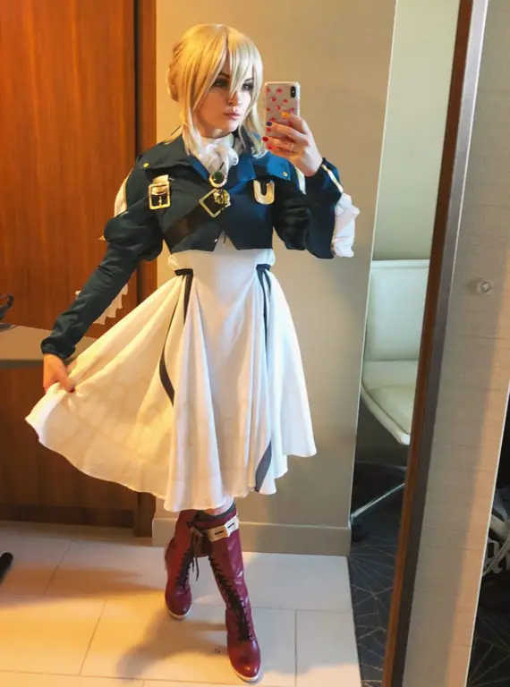 Aksesoris Cosplay Anime Sederhana Contoh senjata cosplay anime sederhana